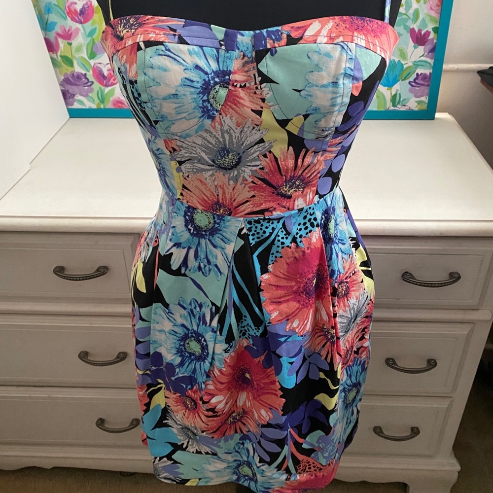 Candies floral dress - Picture 2 of 5